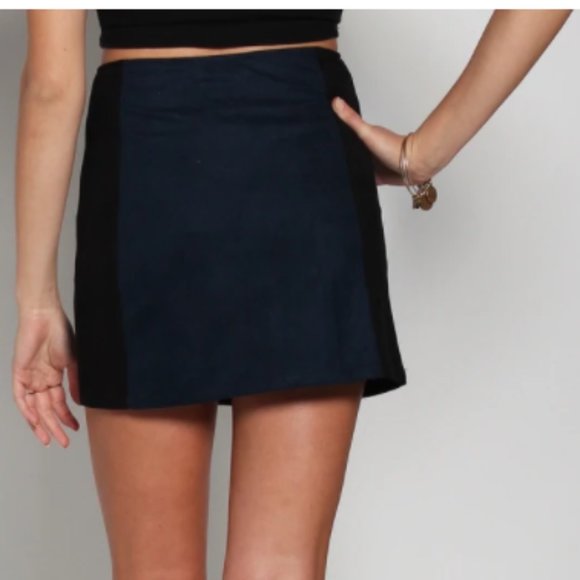 Lunik Perseus Color Block Chevron Suede Skirt Size L - Navy, Black, Ambe… - Picture 12 of 12